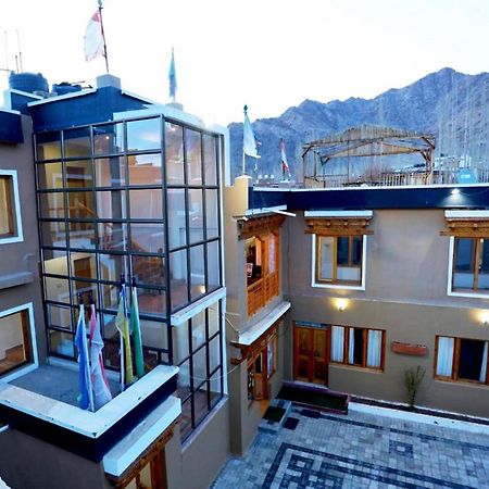 Tih Hotel Jorchung Leh Exterior foto